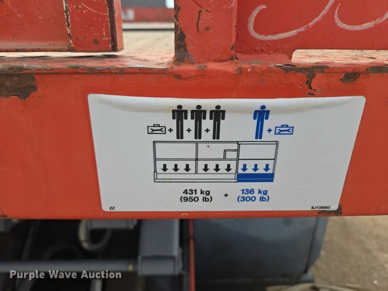 image for item EV5665 2014 Skyjack SJ6826RT scissor lift