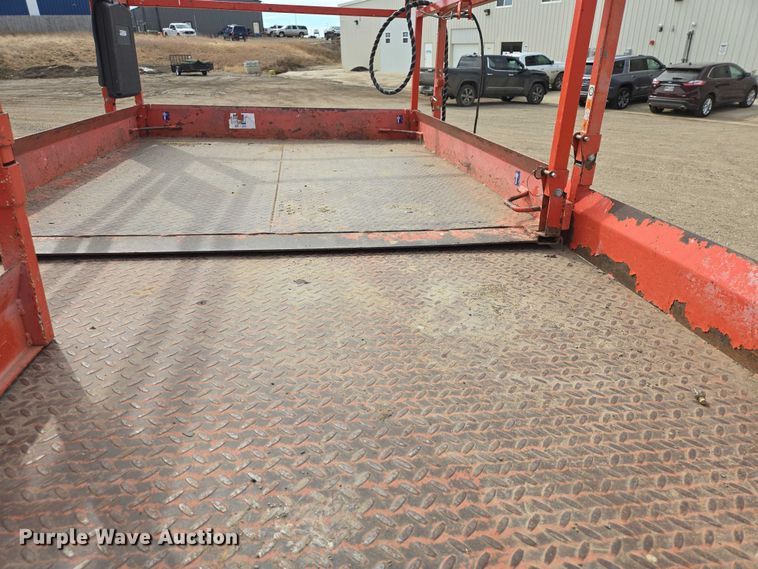 image for item EV5665 2014 Skyjack SJ6826RT scissor lift