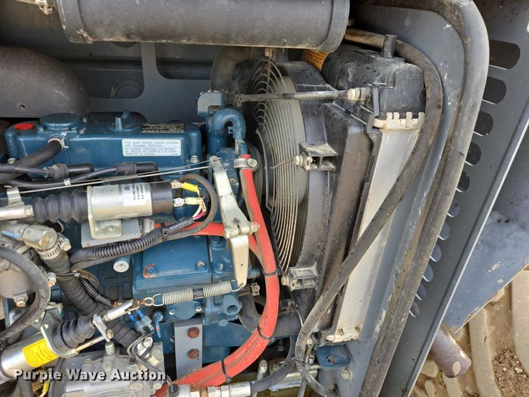 image for item EV5665 2014 Skyjack SJ6826RT scissor lift