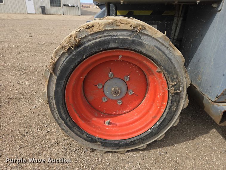 image for item EV5665 2014 Skyjack SJ6826RT scissor lift