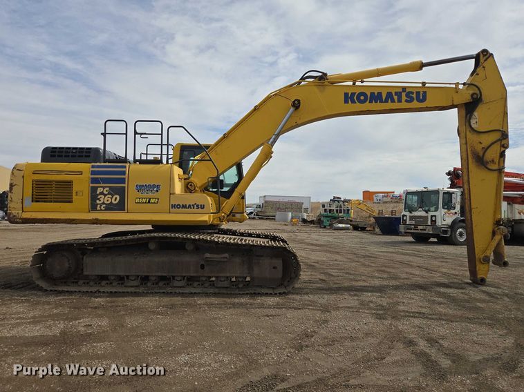 image for item EV5666 2013 Komatsu PC360LC-10 excavator