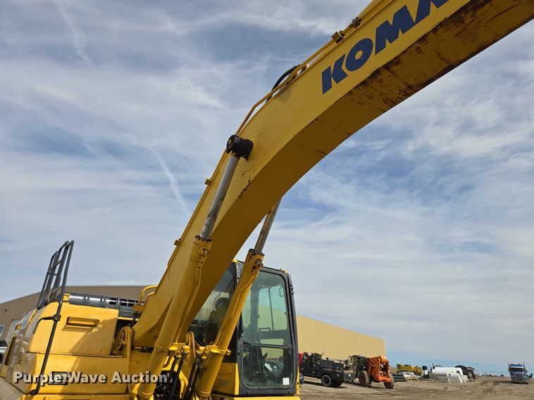 image for item EV5666 2013 Komatsu PC360LC-10 excavator
