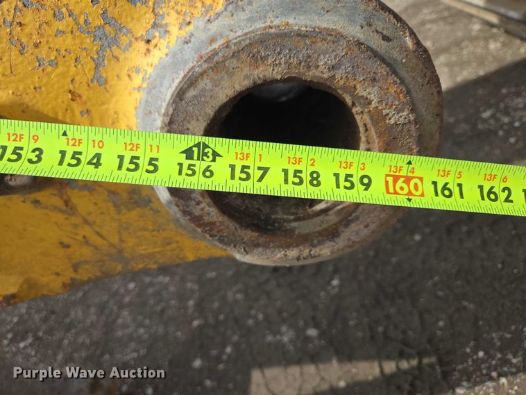 image for item EV5666 2013 Komatsu PC360LC-10 excavator