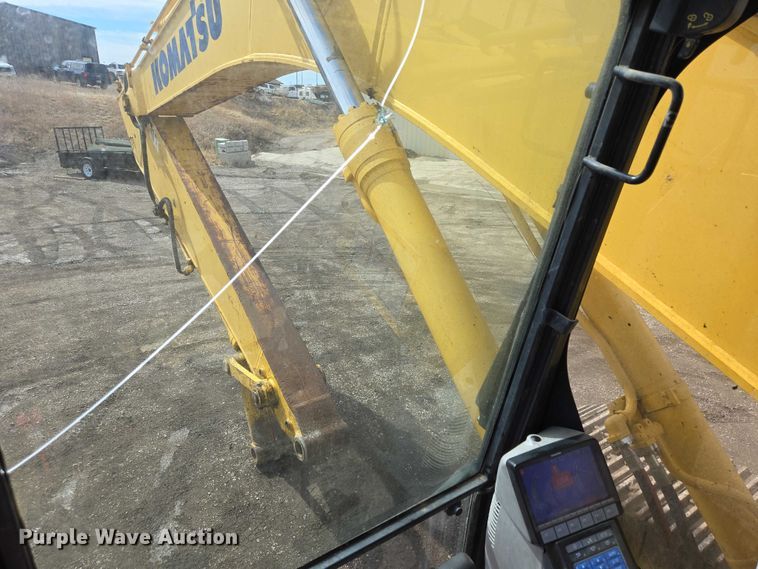 image for item EV5666 2013 Komatsu PC360LC-10 excavator