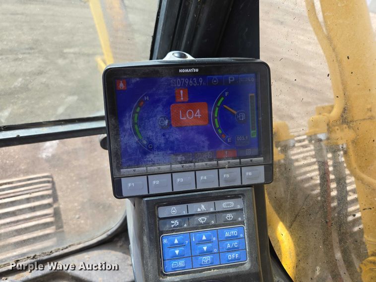 image for item EV5666 2013 Komatsu PC360LC-10 excavator