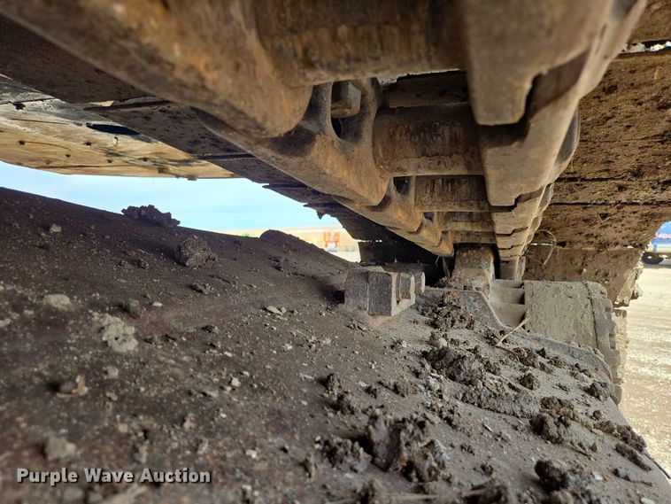 image for item EV5666 2013 Komatsu PC360LC-10 excavator