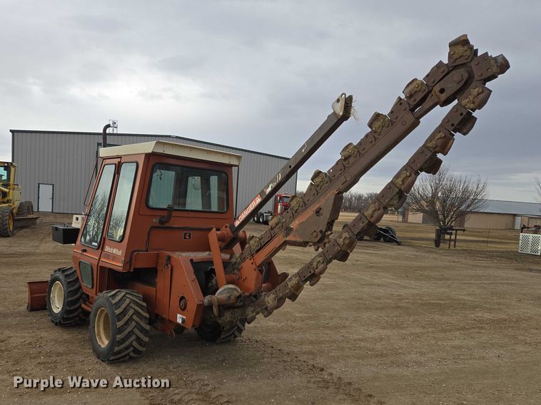 image for item EV5714 Ditch Witch 5010DD trencher