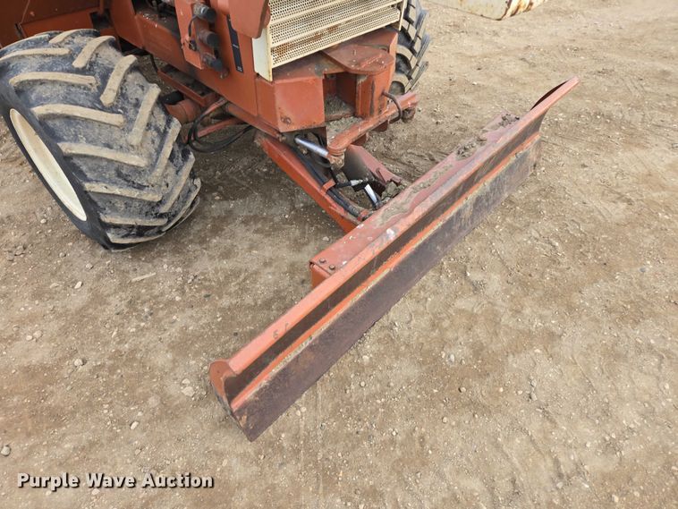 image for item EV5714 Ditch Witch 5010DD trencher