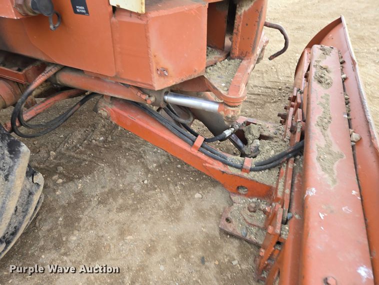 image for item EV5714 Ditch Witch 5010DD trencher