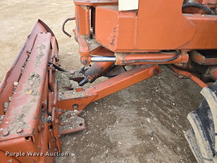 image for item EV5714 Ditch Witch 5010DD trencher