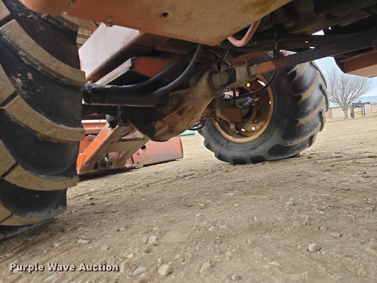 image for item EV5714 Ditch Witch 5010DD trencher