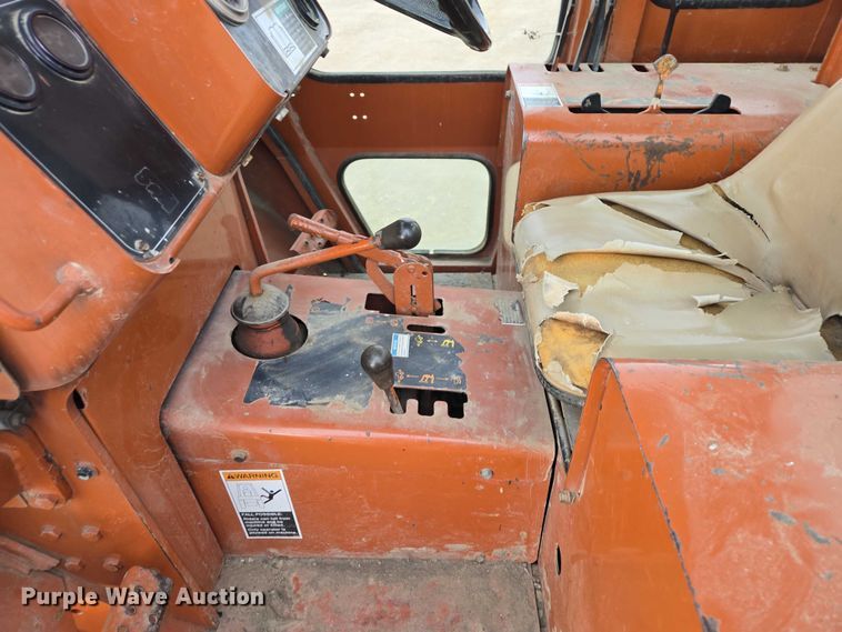 image for item EV5714 Ditch Witch 5010DD trencher
