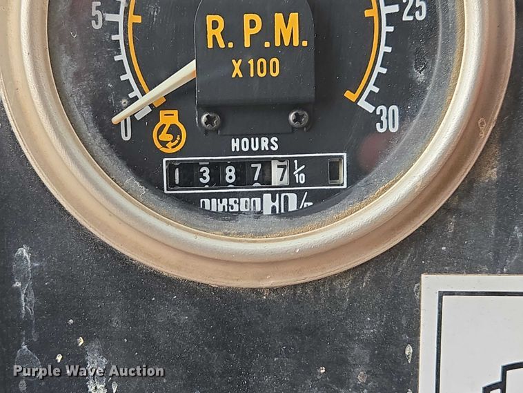 image for item EV5714 Ditch Witch 5010DD trencher