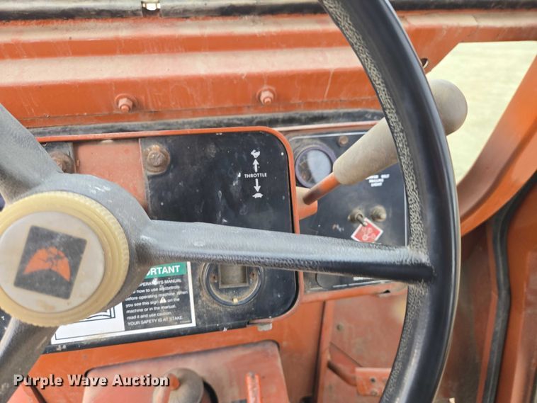 image for item EV5714 Ditch Witch 5010DD trencher