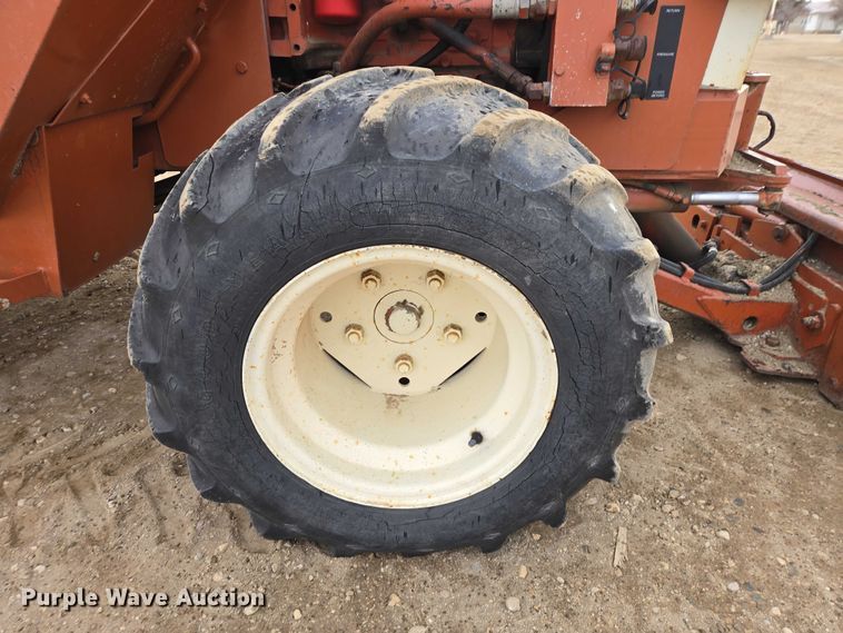 image for item EV5714 Ditch Witch 5010DD trencher