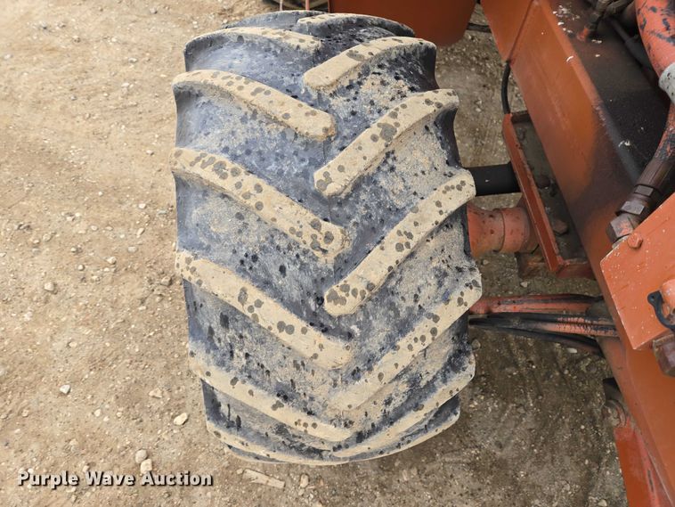 image for item EV5714 Ditch Witch 5010DD trencher