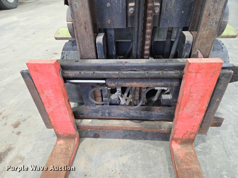 image for item EV5715 Clark C25C forklift