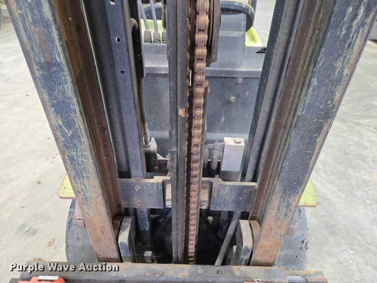 image for item EV5715 Clark C25C forklift