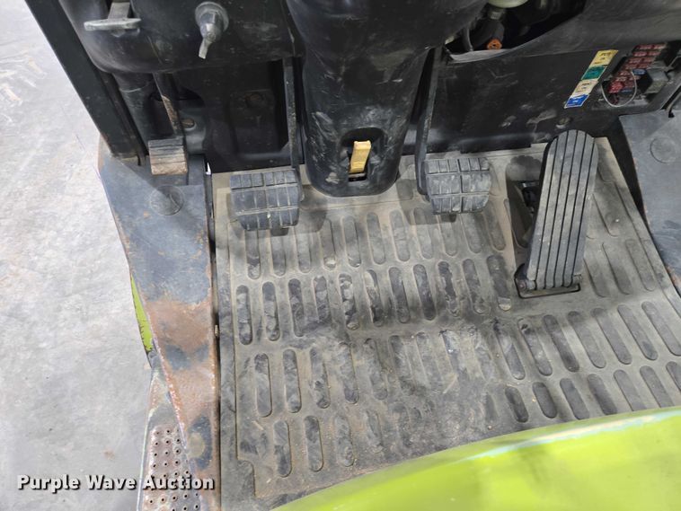 image for item EV5715 Clark C25C forklift