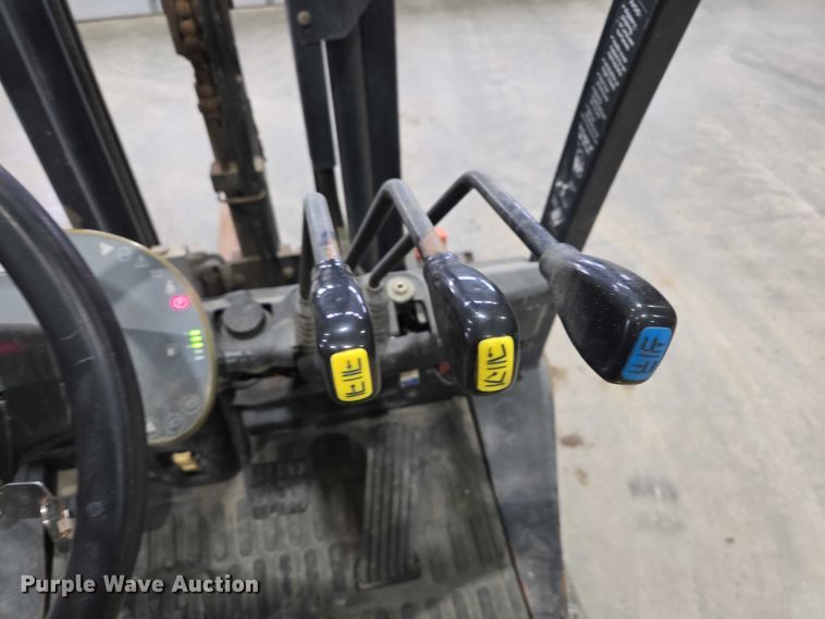 image for item EV5715 Clark C25C forklift