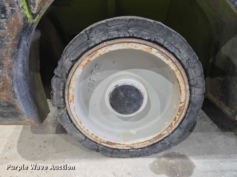 image for item EV5715 Clark C25C forklift