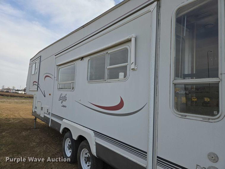 image for item EV5724 2003 Jayco Eagle 281RLS camper