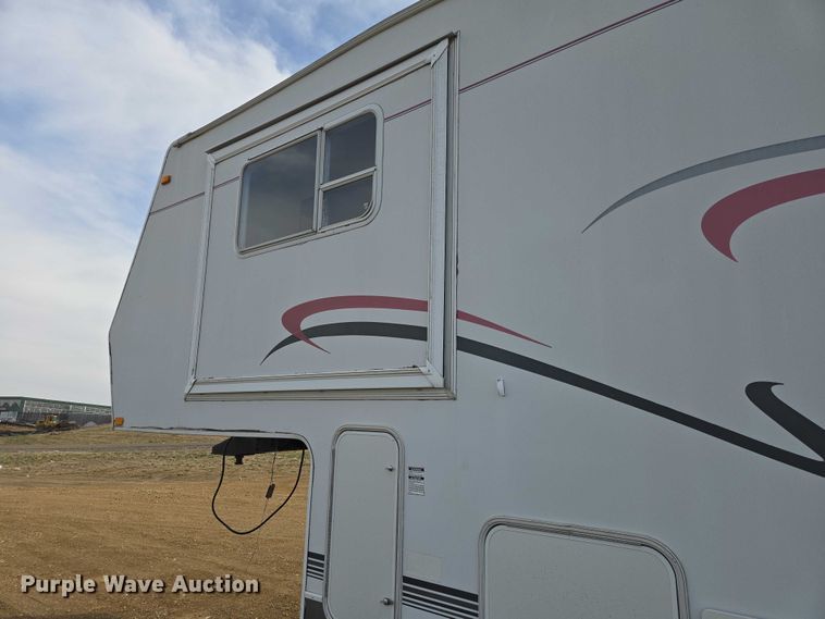 image for item EV5724 2003 Jayco Eagle 281RLS camper