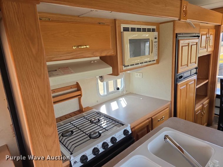 image for item EV5724 2003 Jayco Eagle 281RLS camper