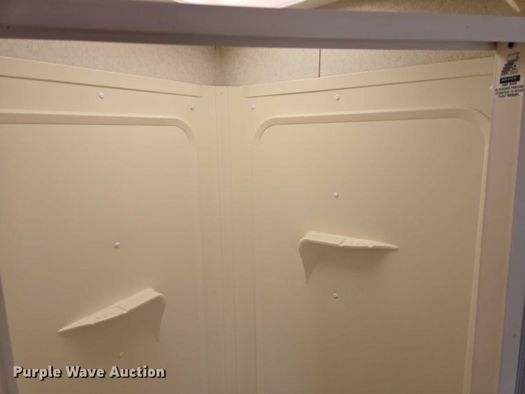 image for item EV5724 2003 Jayco Eagle 281RLS camper