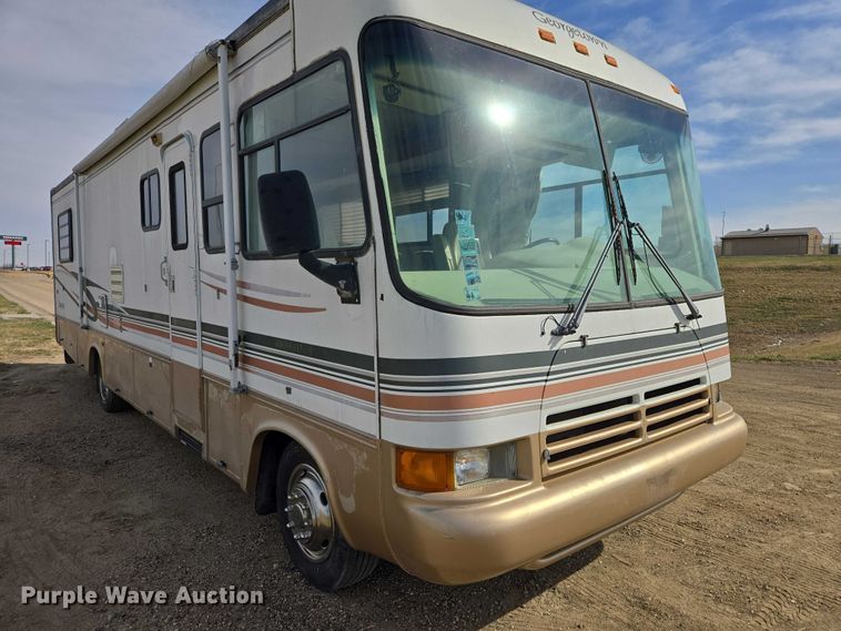 image for item EV5725 1999 Georgetown RV