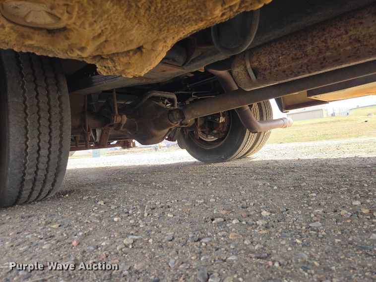 image for item EV5725 1999 Georgetown RV