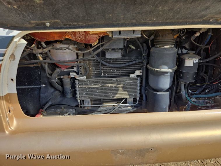 image for item EV5725 1999 Georgetown RV