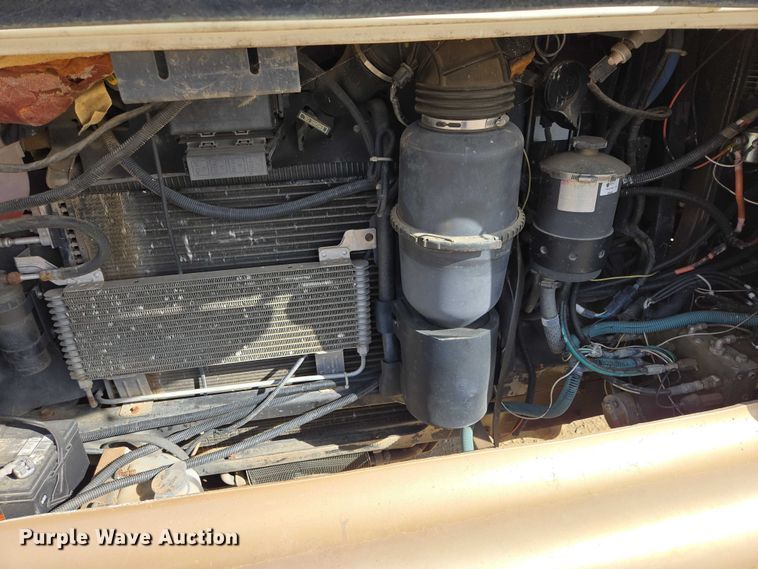 image for item EV5725 1999 Georgetown RV