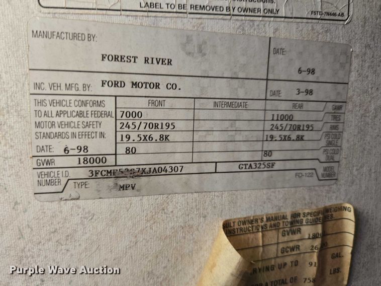image for item EV5725 1999 Georgetown RV