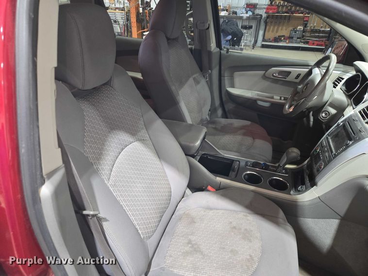 image for item EV5726 2010 Chevrolet Traverse SUV