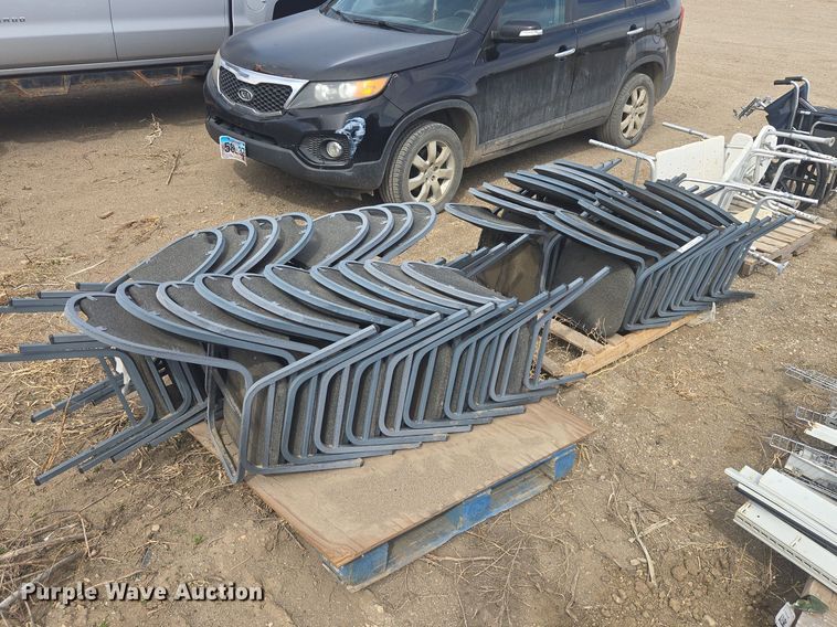 image for item EV5727 Assorted chairs