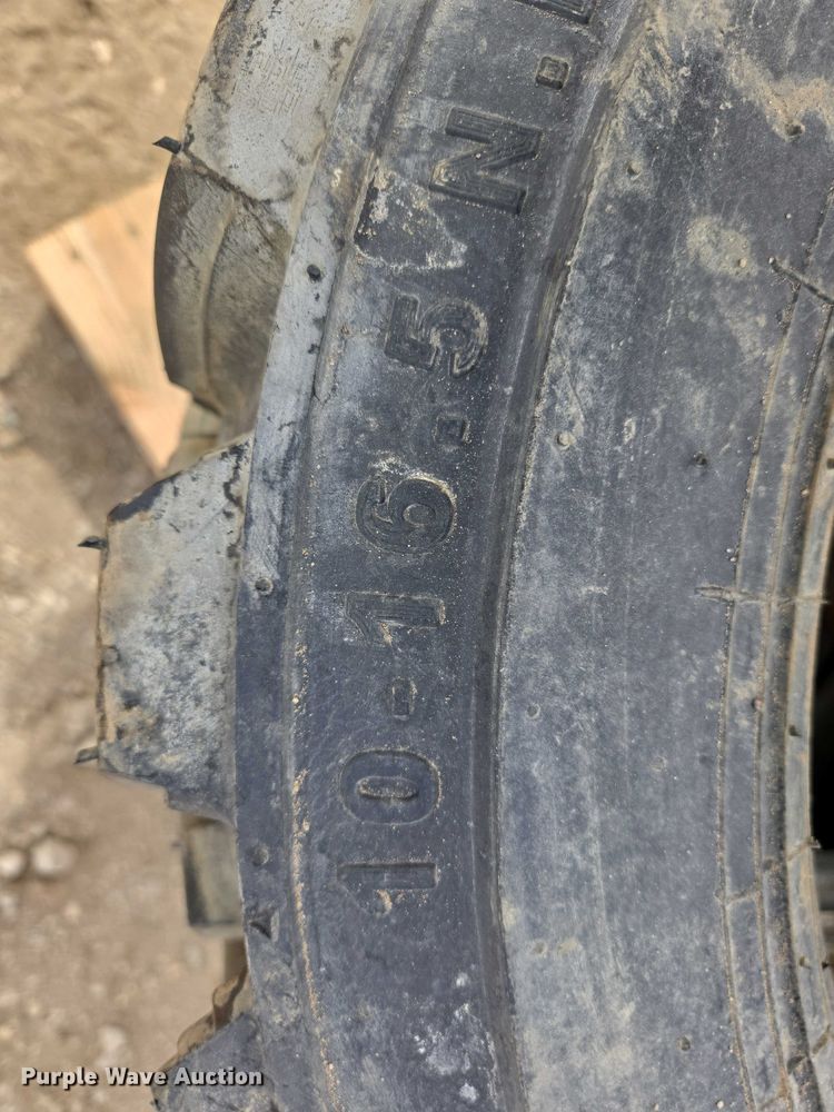 image for item EV5729 (4) Marcher 10-16.5NHS tires