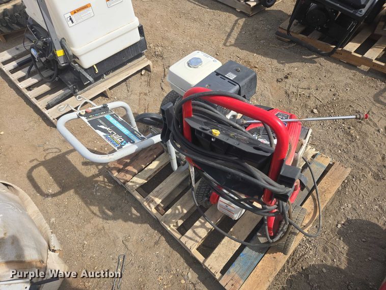 image for item EV5731 Lawn and garden equipment