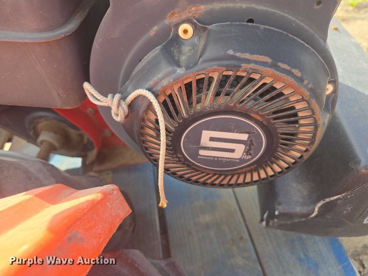 image for item EV5731 Lawn and garden equipment