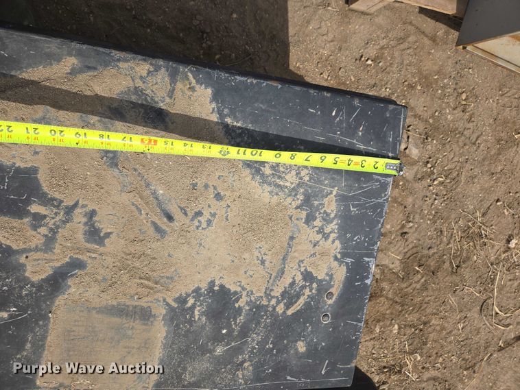 image for item EV5736 (2) toolboxes