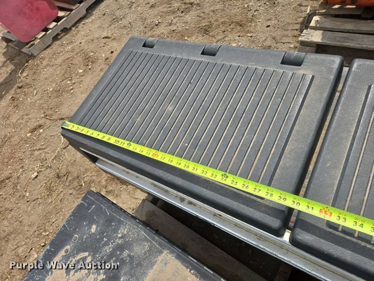 image for item EV5736 (2) toolboxes