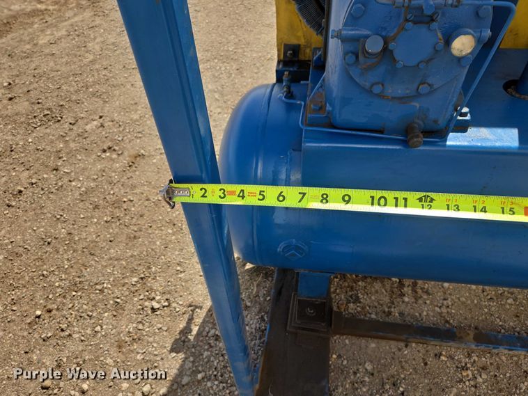 image for item EV5741 Curtis Manufacturing air compressor