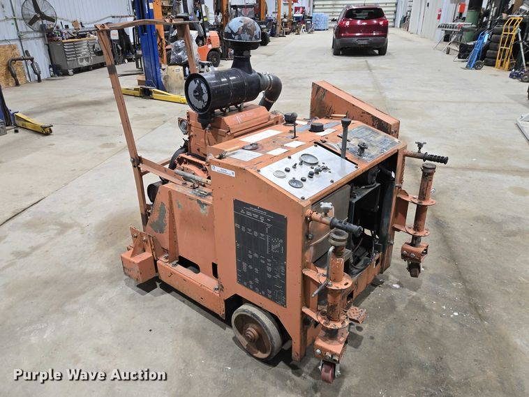 image for item EV5742 1994 Miller RRR70D concrete saw