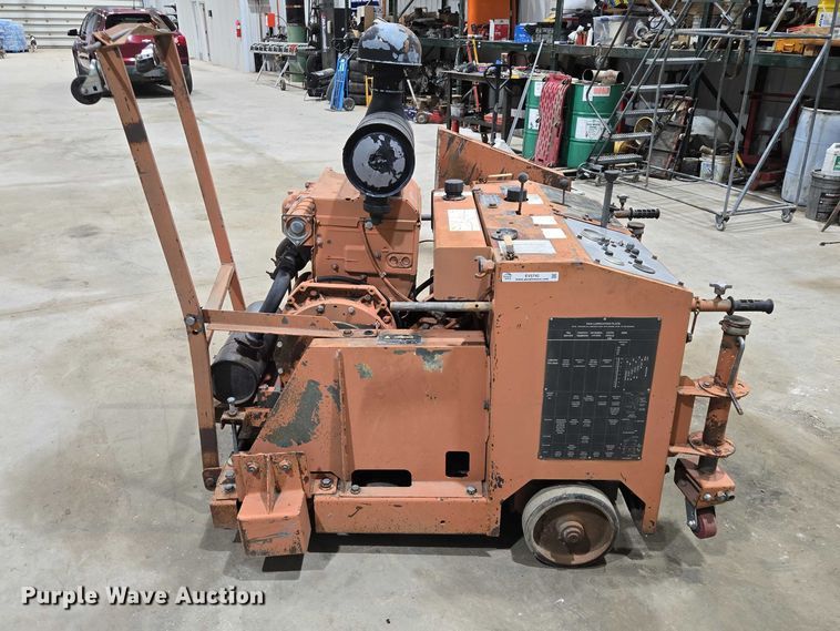 image for item EV5742 1994 Miller RRR70D concrete saw