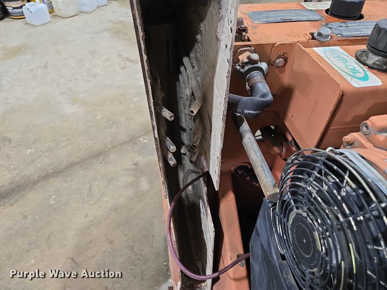 image for item EV5742 1994 Miller RRR70D concrete saw