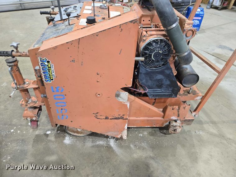 image for item EV5742 1994 Miller RRR70D concrete saw