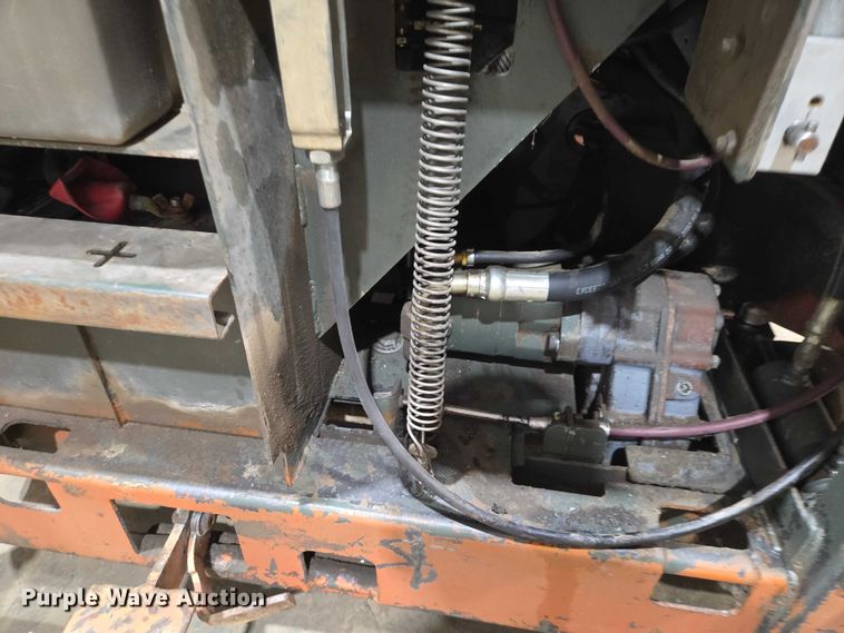 image for item EV5742 1994 Miller RRR70D concrete saw