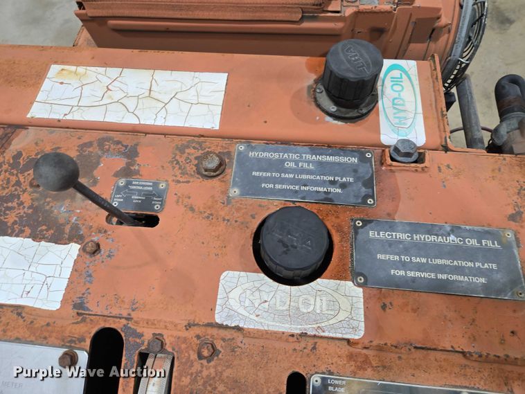 image for item EV5742 1994 Miller RRR70D concrete saw