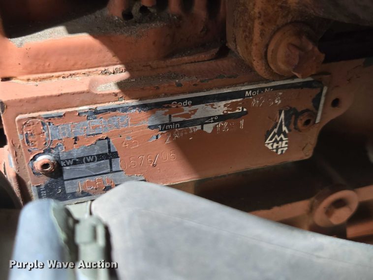 image for item EV5742 1994 Miller RRR70D concrete saw