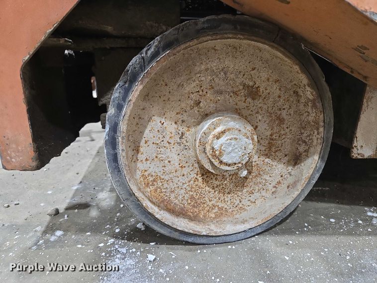 image for item EV5742 1994 Miller RRR70D concrete saw